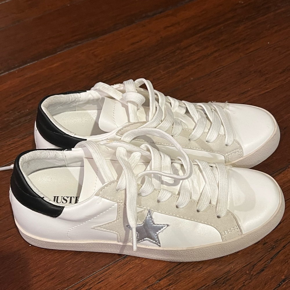ππHost Pickππ JustFab Zaylee Sneaker - Picture 3 of 8